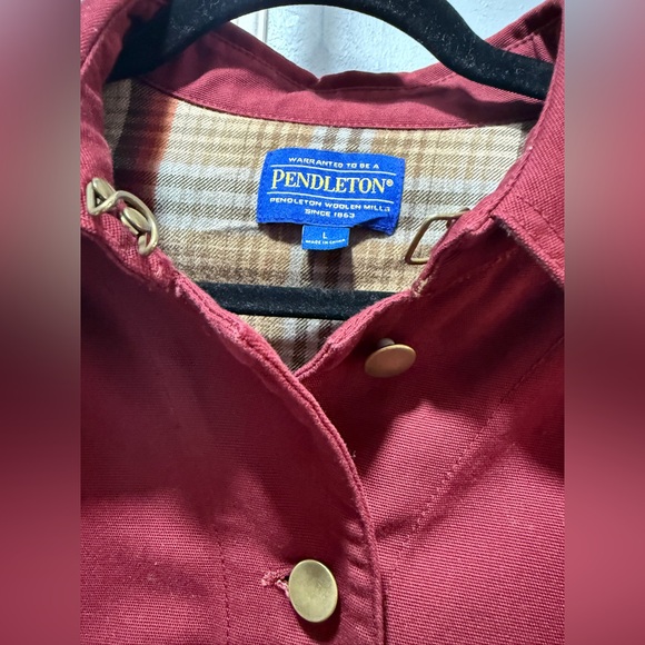 Pendleton Womens Crimson Canvas Coat - Picture 3 of 13